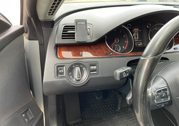 Volkswagen Passat CC cena 24800 przebieg: 196000, rok produkcji 2008 z Łódź małe 277